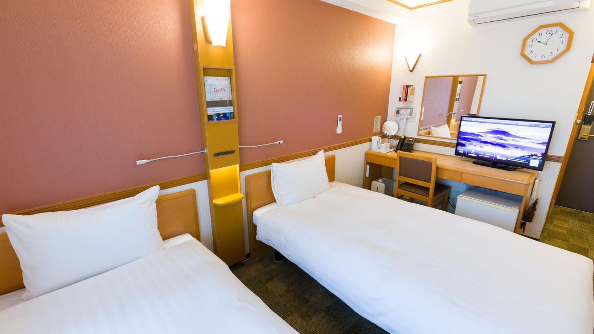 Toyoko Inn Shin-Yokohama Ekimae Honkan Chambre photo