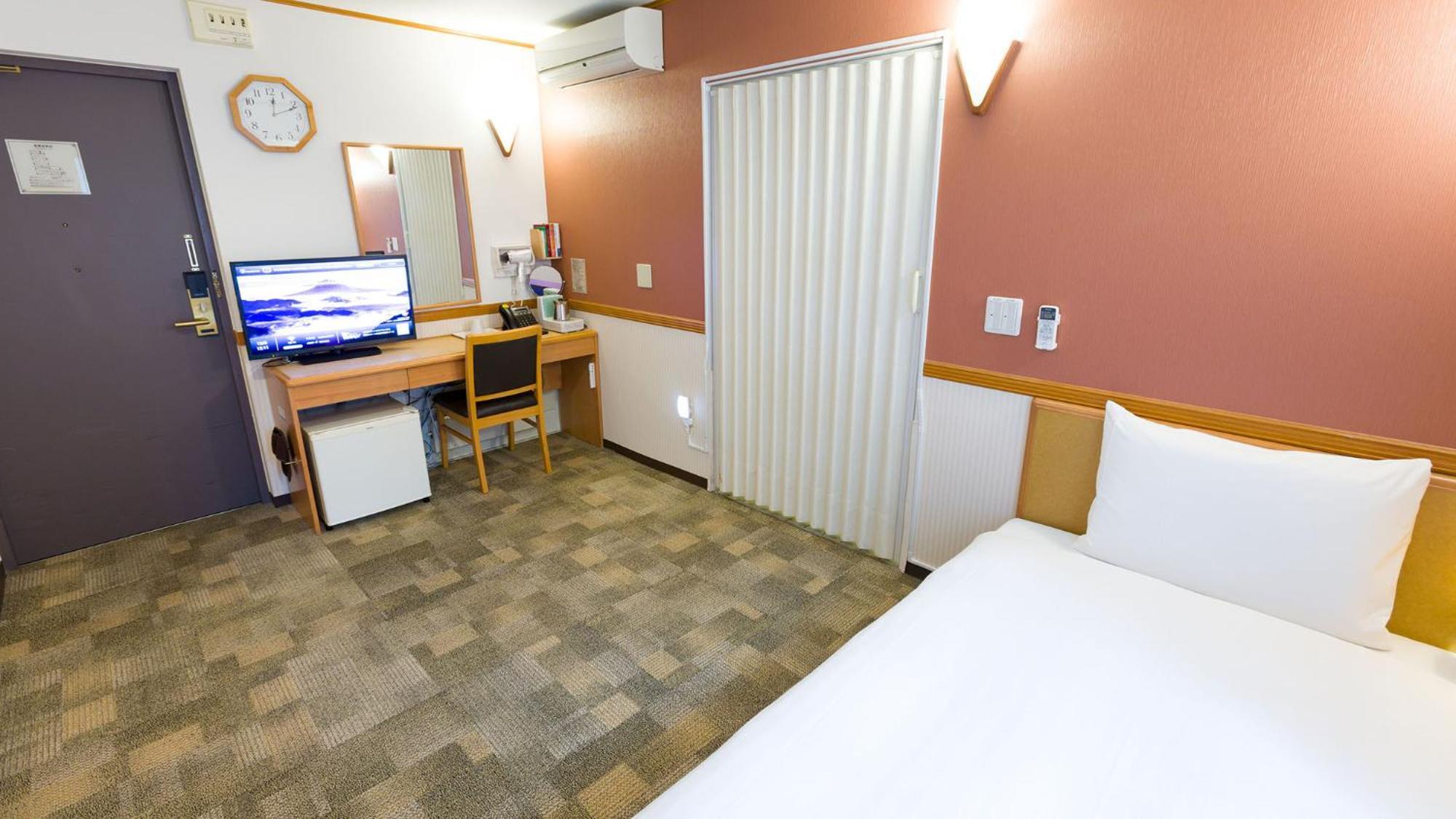 Toyoko Inn Shin-Yokohama Ekimae Honkan Chambre photo