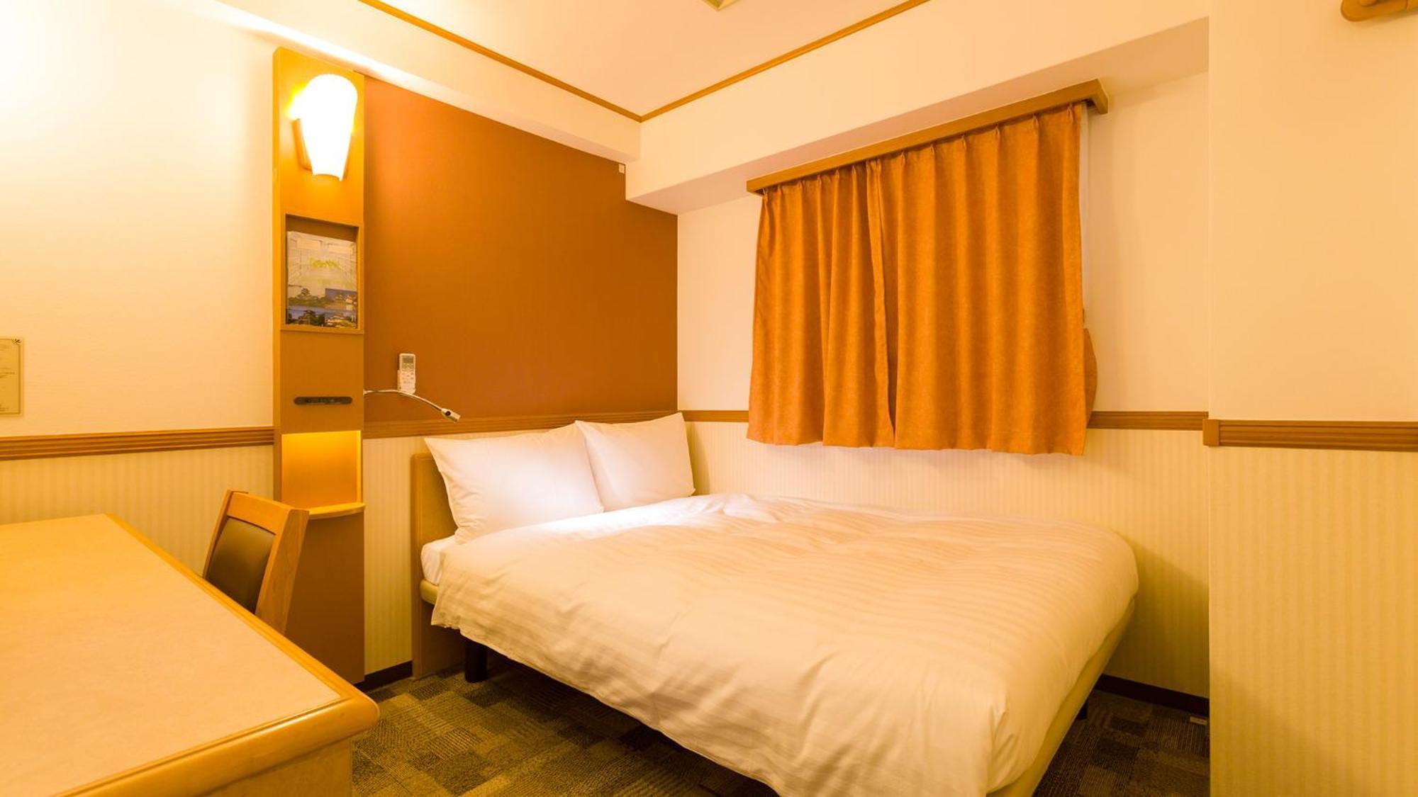 Toyoko Inn Shin-Yokohama Ekimae Honkan Chambre photo
